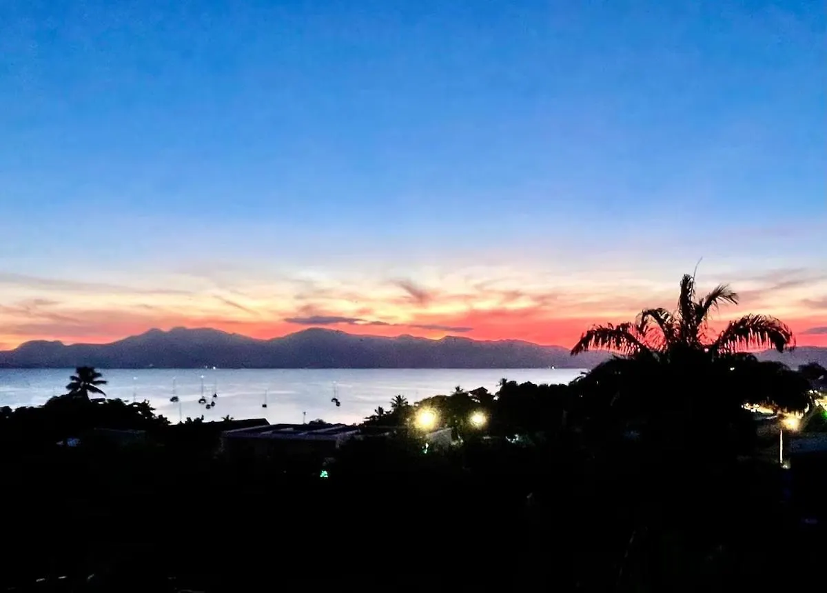 Daire Beau Studio- Vue Mer- Plage A Pied Le Gosier